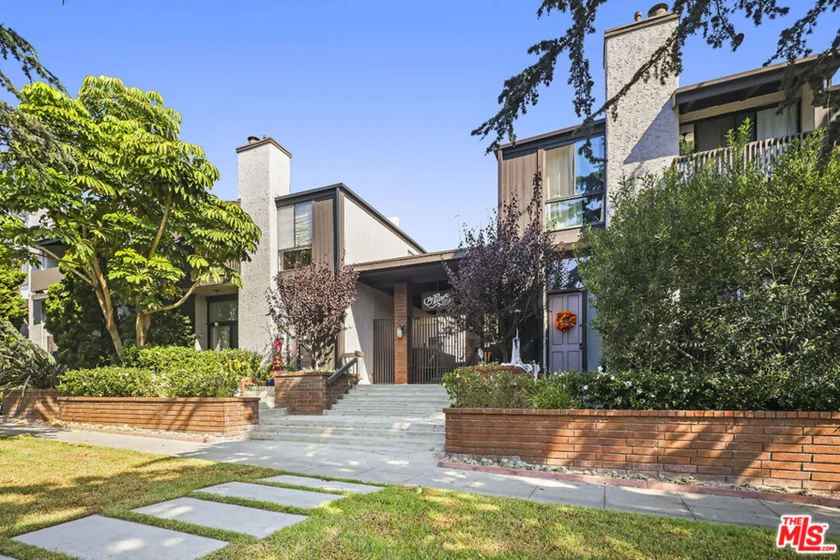925 14th Street #19 photo 2