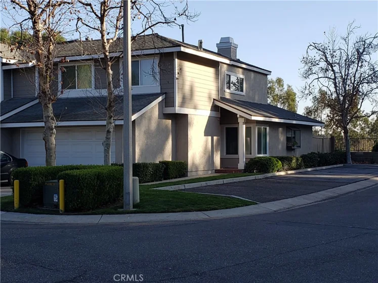 22316 Summit  Hill Drive #40 photo 1