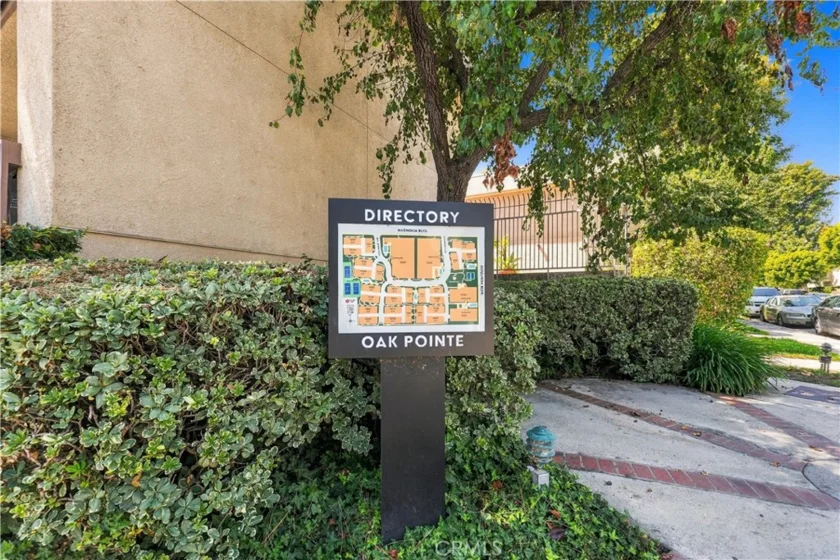 15207 Magnolia Boulevard #119 photo 31
