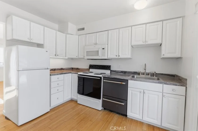 1115 Cordova Street #123 photo 7