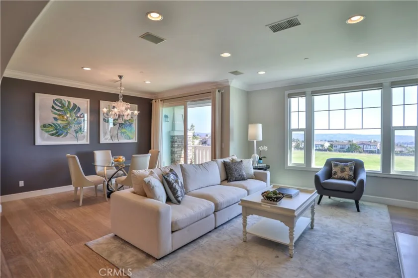 18658 Clubhouse Drive photo 3