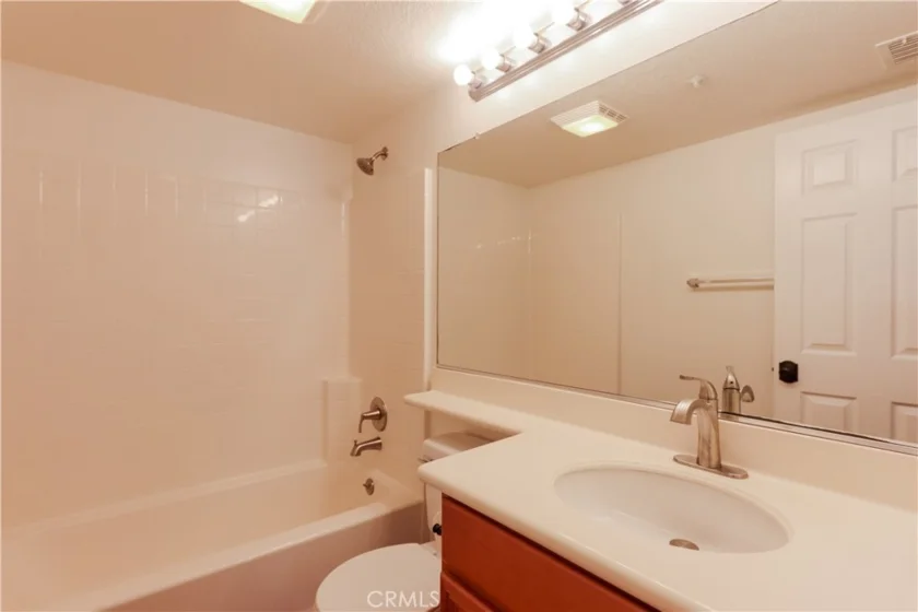 32 Garrison Loop photo 30