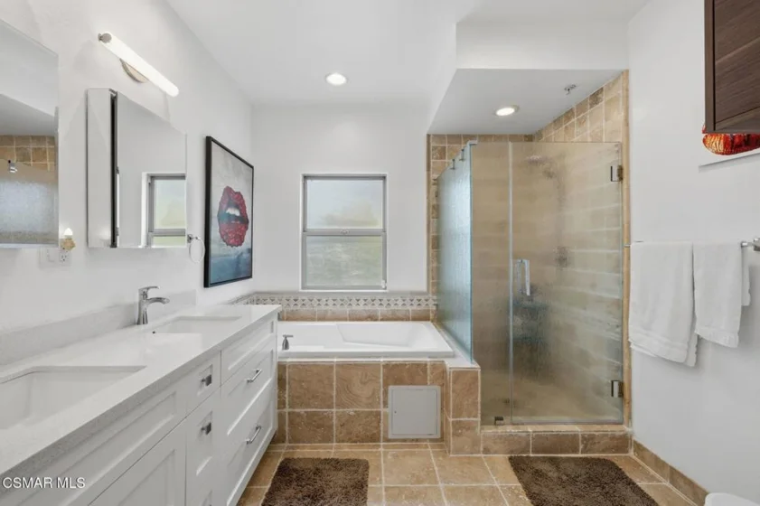 1410 N Curson Avenue #202 photo 17