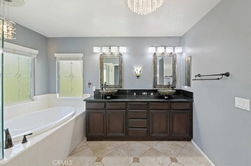 27737 Hackberry photo 26