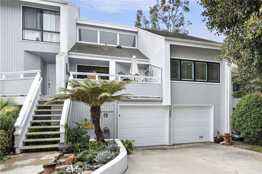 307 Columbia photo 1