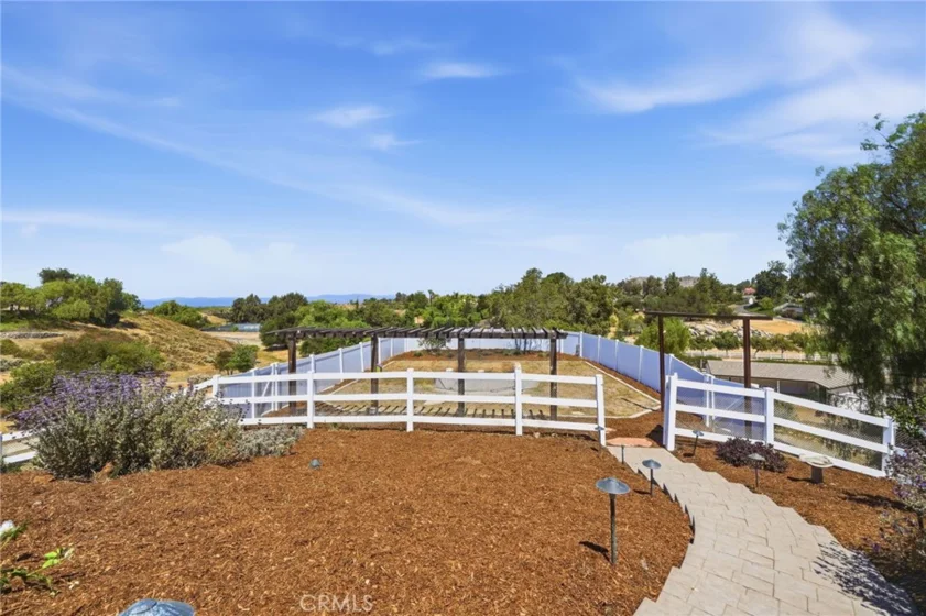 41110 Los Ranchos Circle photo 38
