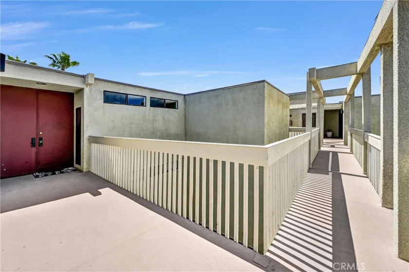 4513 Cove Drive #17 photo 8