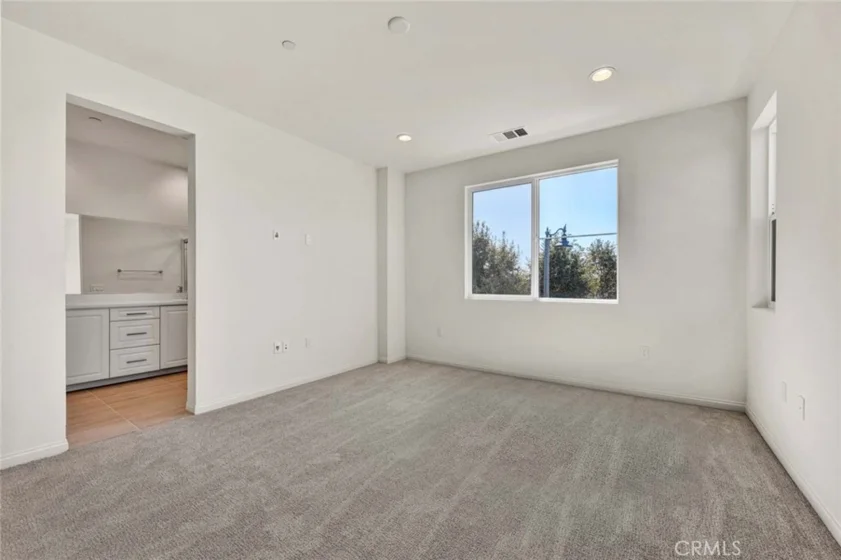 5804 Linden Avenue #1 photo 17