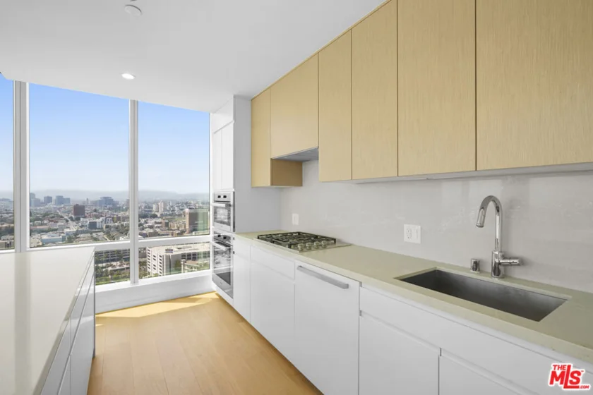 877 Francisco Street #2811 photo 7