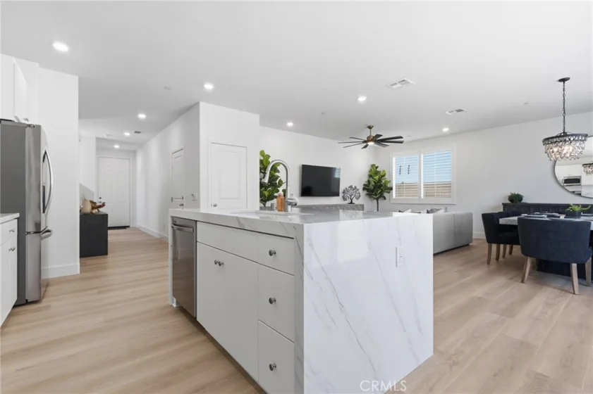 30330 Spineflower Street photo 11