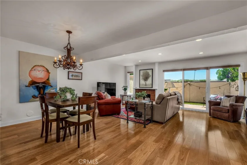 21555 Burbank Boulevard #47 photo 1
