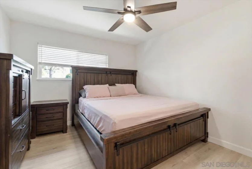 503 Smoketree Glen photo 19