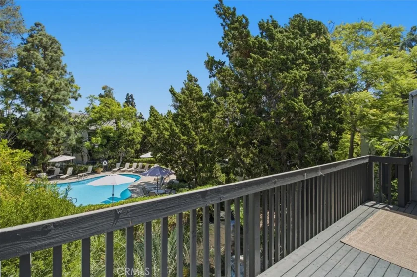 2538 W Macarthur Boulevard ##J photo 20