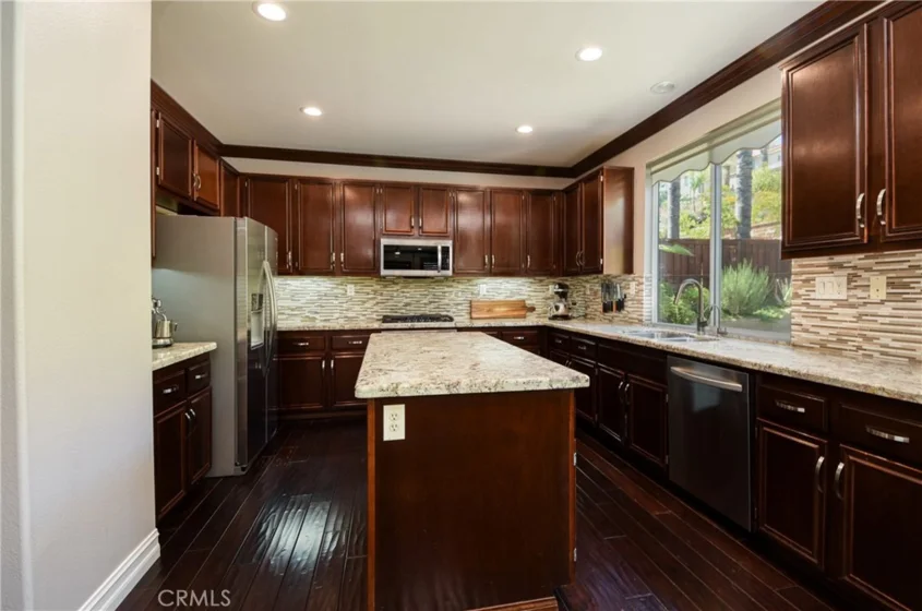 38800 Cobblestone photo 14
