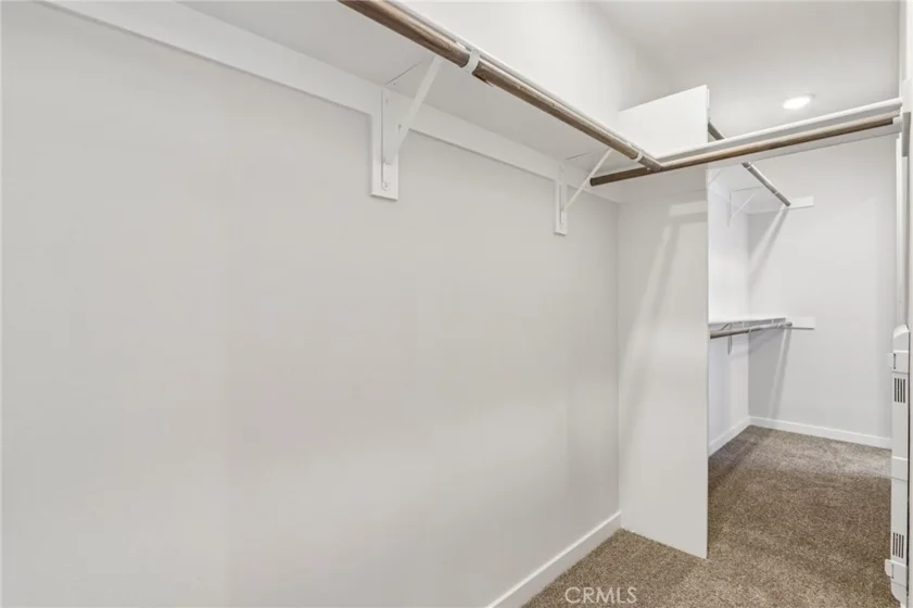 9536 Hannah Way photo 5