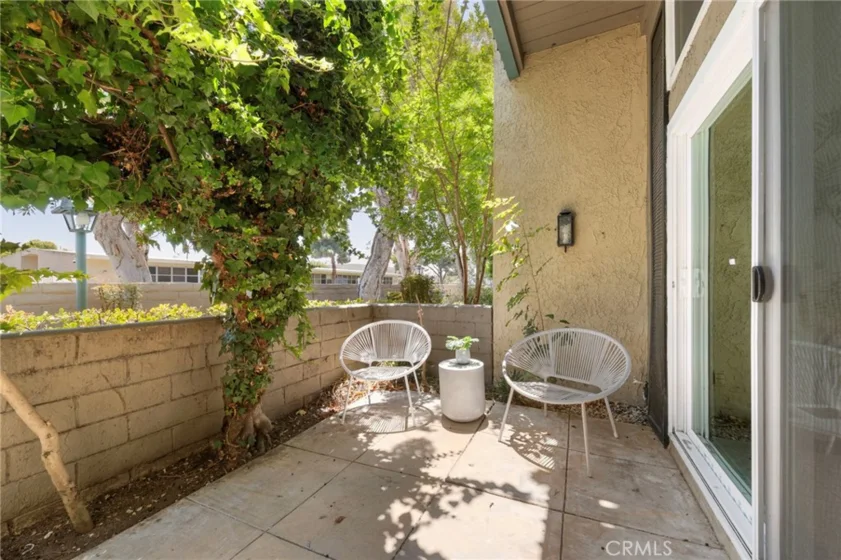 1028 Palo Verde Avenue photo 23