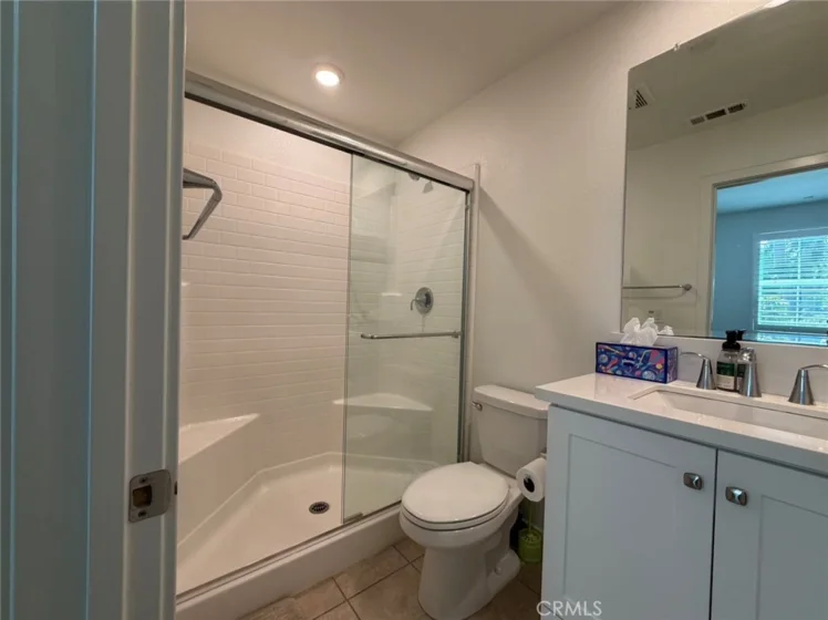 1623 W Glendon photo 14