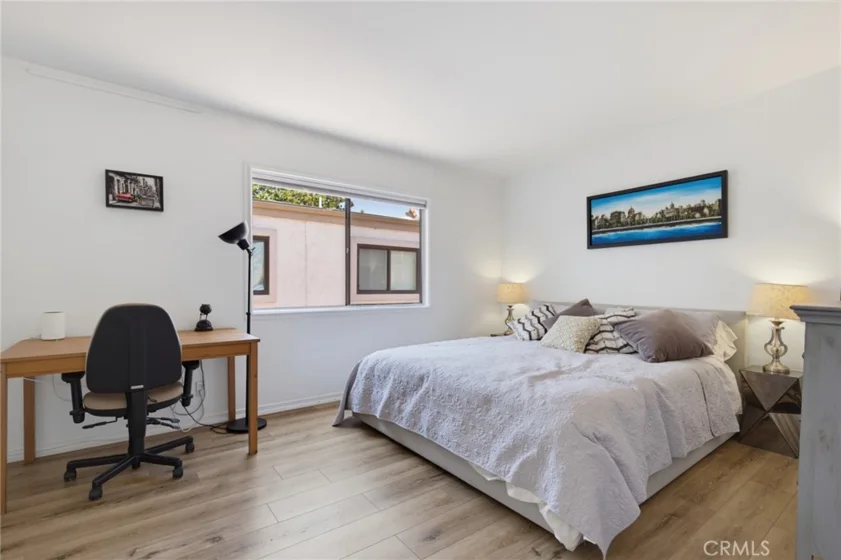 1850 Midvale Avenue #13 photo 17