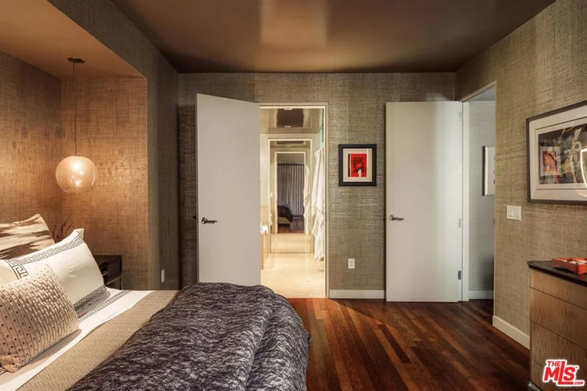 6250 Hollywood Boulevard #6K photo 3