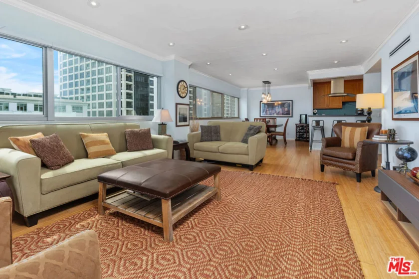 10701 Wilshire Boulevard #503 photo 1