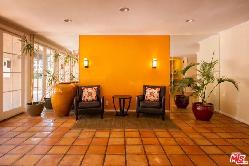 7270 Hillside Avenue #204 photo 5