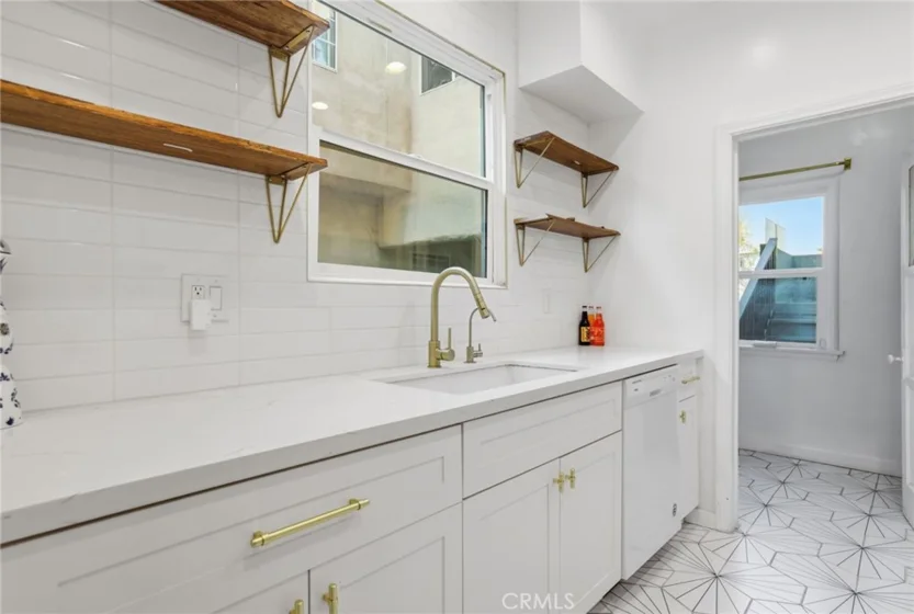 5084 Lemon Grove photo 26