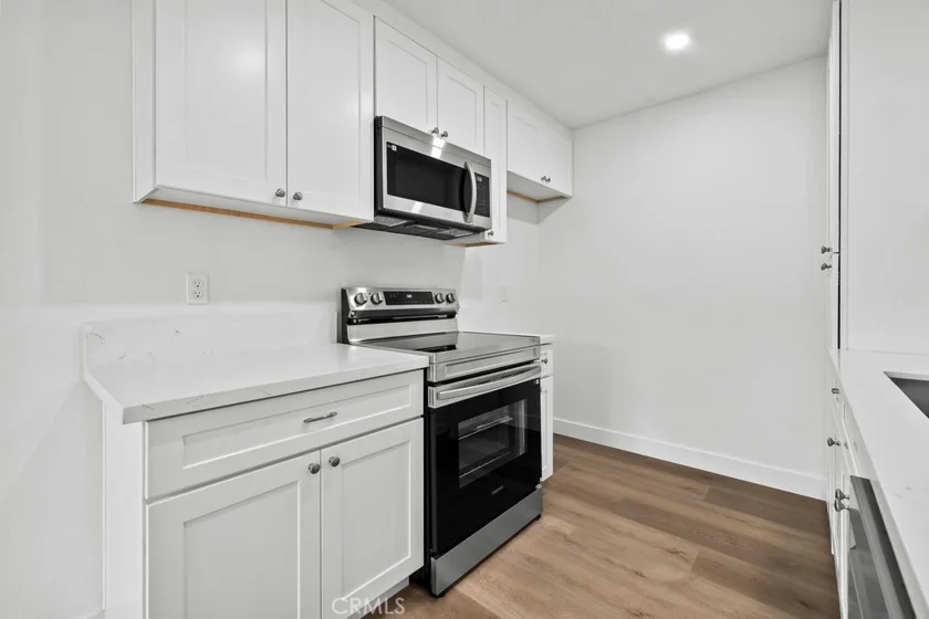 338 S Miraleste #265 photo 4