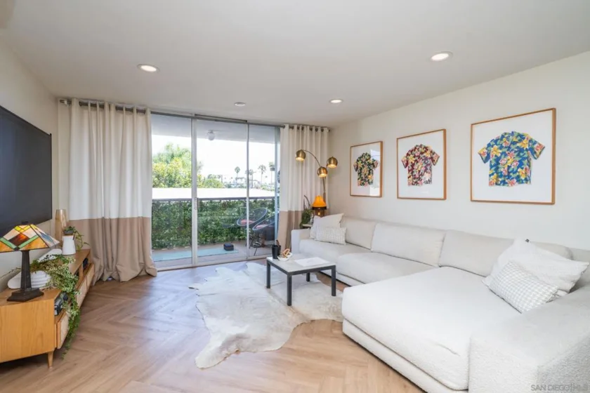 727 Sapphire Street #312 photo 3