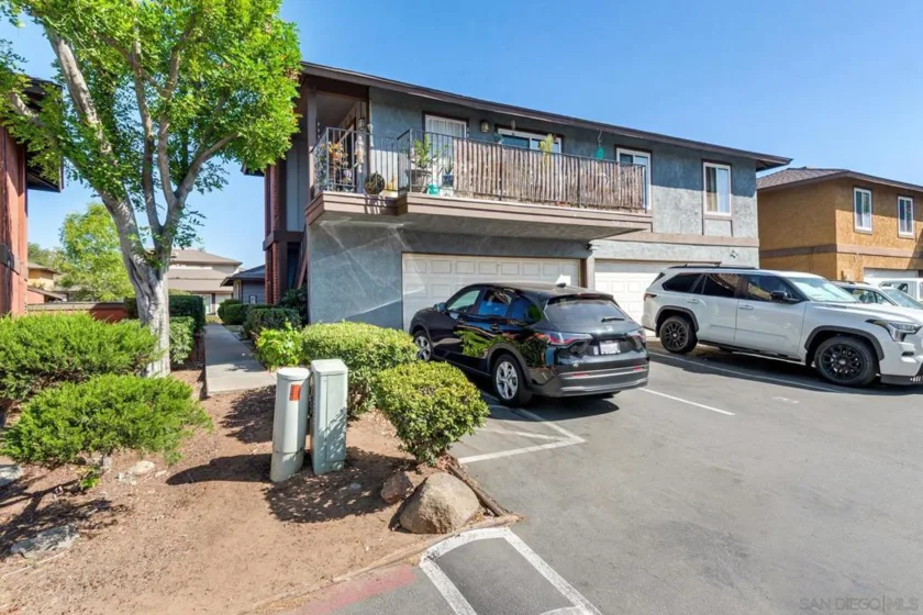 310 Sun Court photo 20