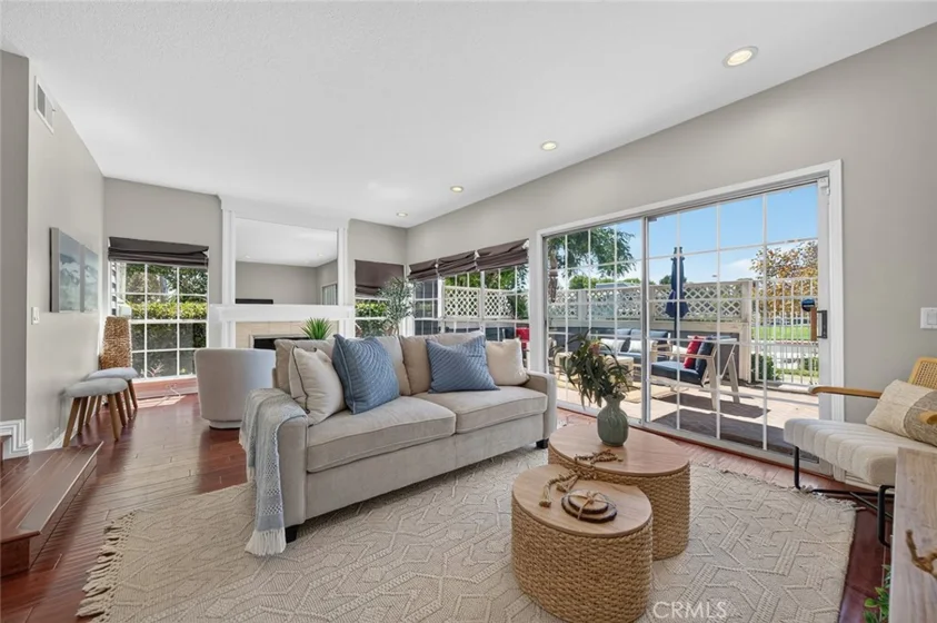 421 Burlington Court #101 photo 6