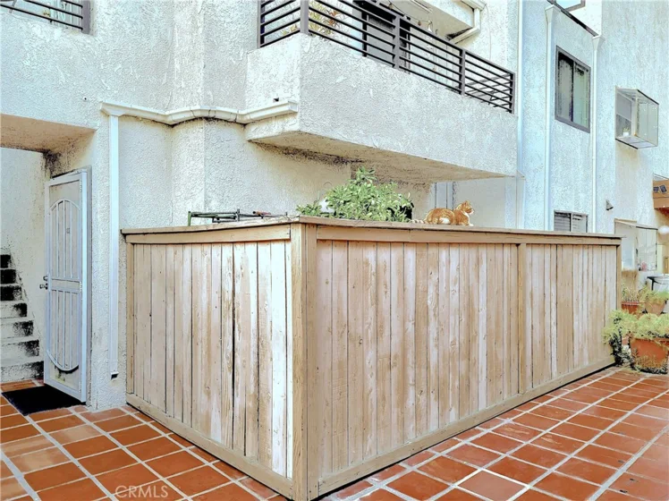8221 Langdon Ave., #103 photo 7
