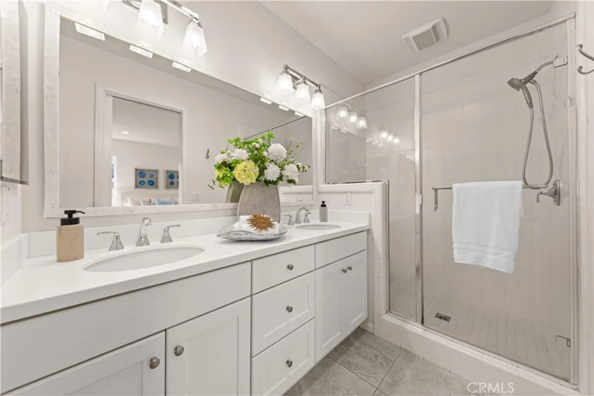 60 Strawberry Grove photo 28