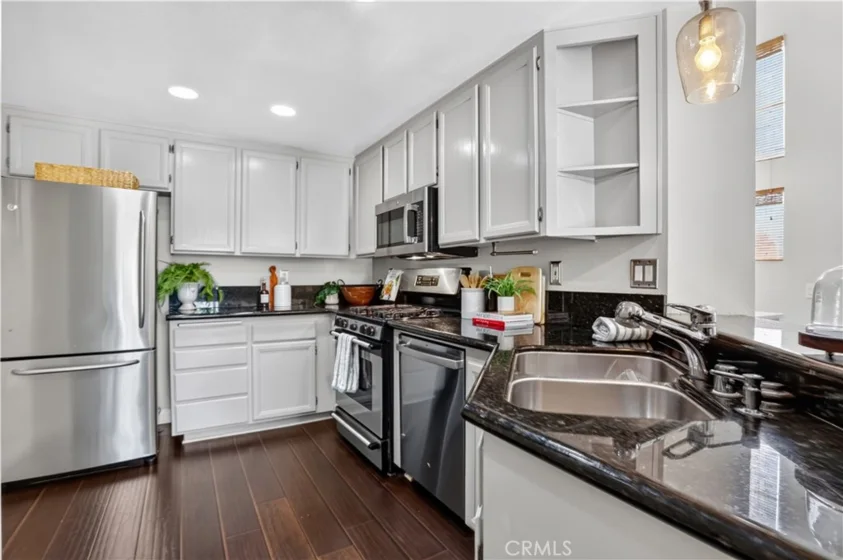 25171 La Jolla Way #H photo 8