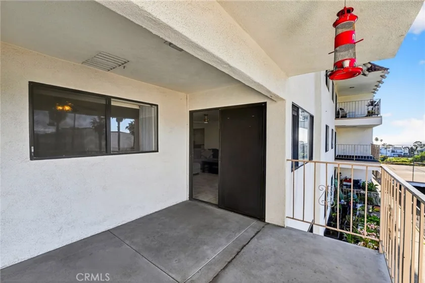 2501 S El Camino Real #204 photo 14