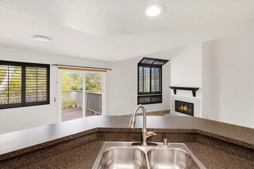 121 Santa Rosa Court photo 24