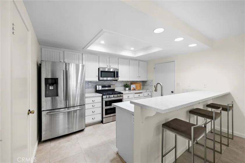 24772 Stratton photo 9