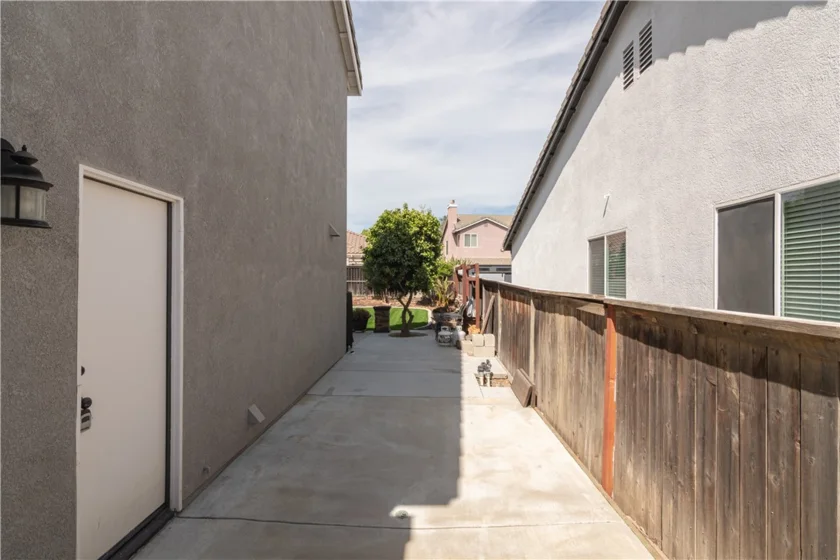 33611 Delphinium Lane photo 37