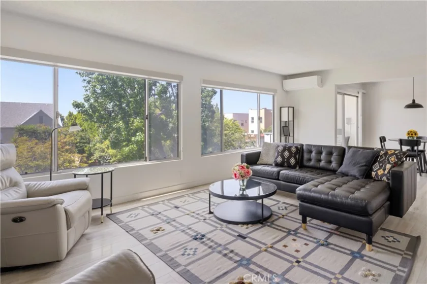 4343 Finley Avenue #27 photo 1