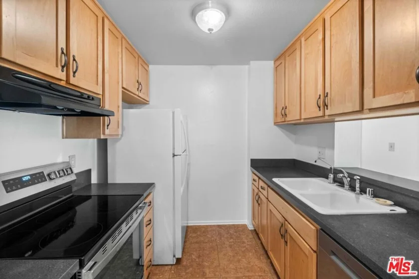 4900 Overland Avenue #183 photo 13
