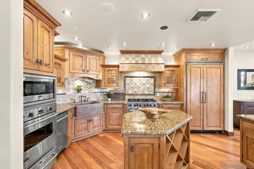 120 C Avenue #202 photo 8