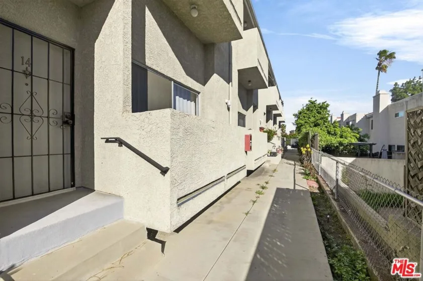 9034 Willis Avenue #14 photo 7