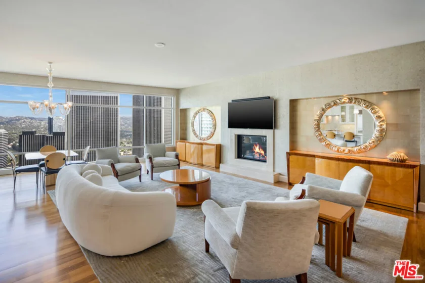 1 W Century Drive #34C photo 1