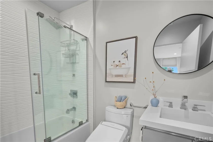 14157 Tiara Street #101 photo 36