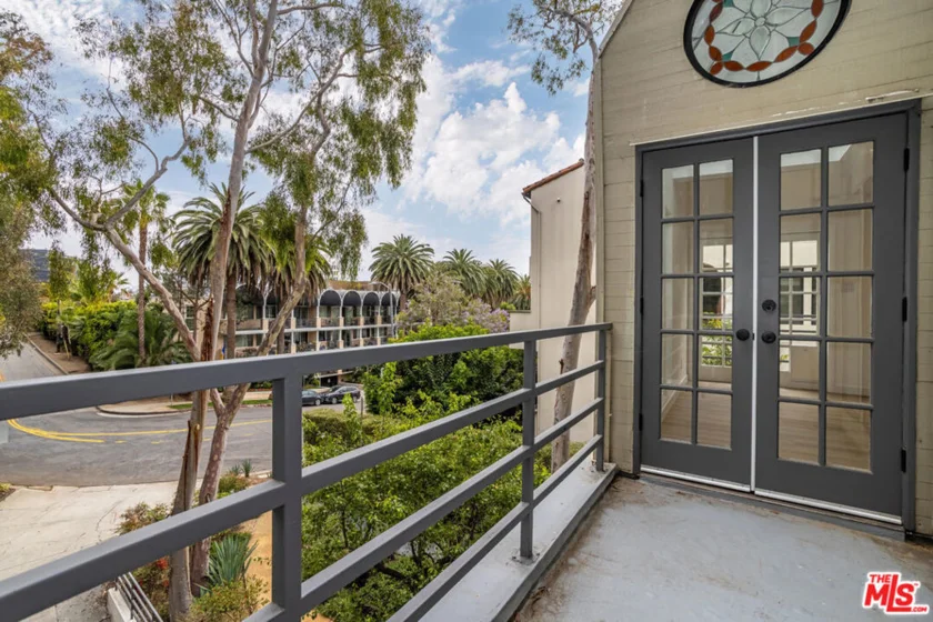 11601 Montana Avenue #PH7 photo 25