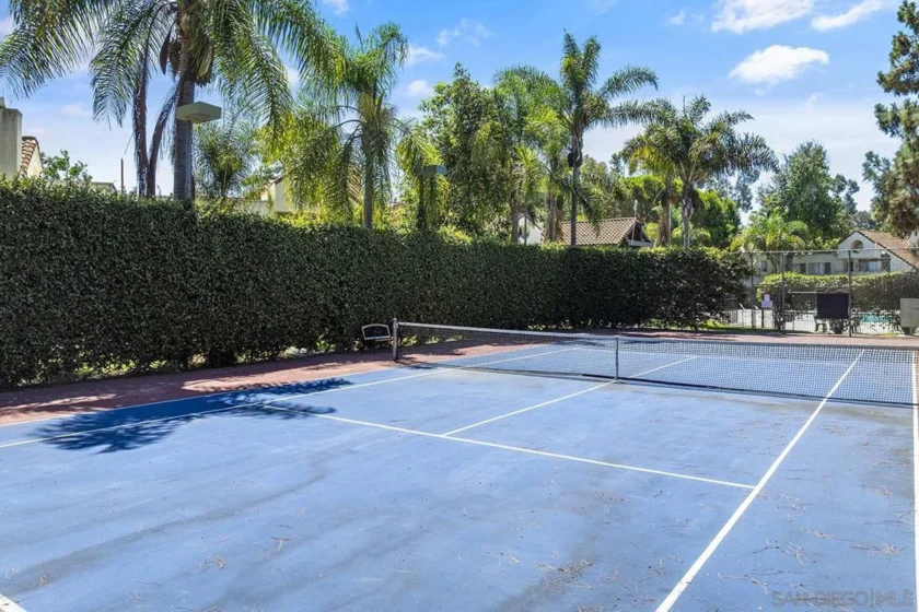 355 N N Melrose Drive #E photo 38