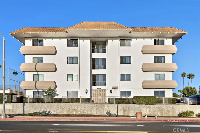 2501 S El Camino Real #309 photo 23