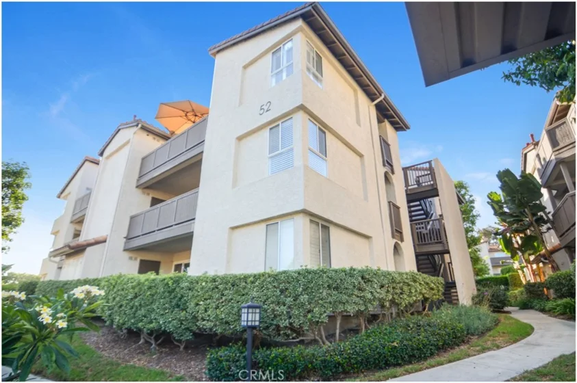 52 Corniche Drive #F photo 2