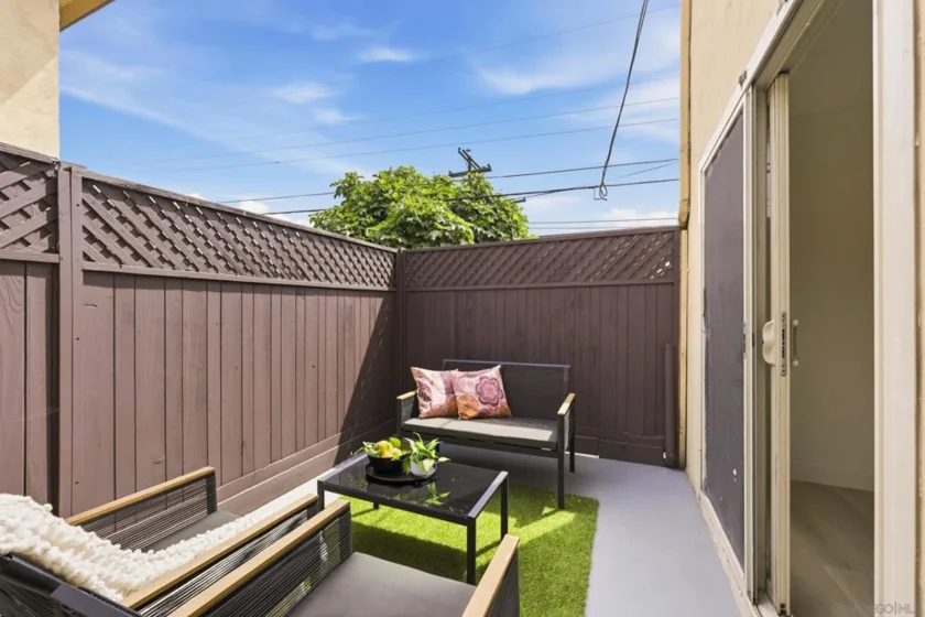 415 Woodlawn Avenue #D photo 28