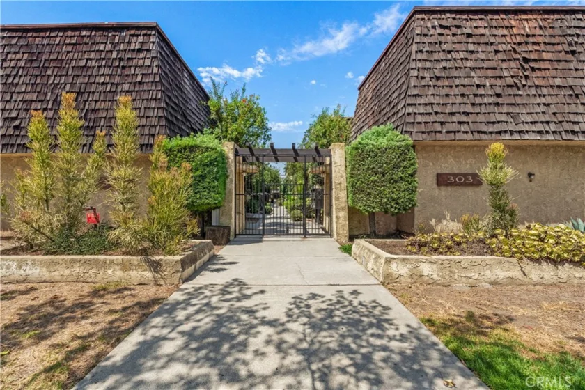303 W Linda Vista Avenue #19 photo 1