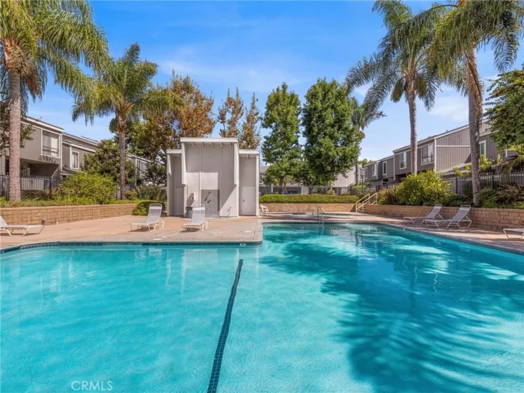 2710 W Segerstrom Avenue #F photo 40